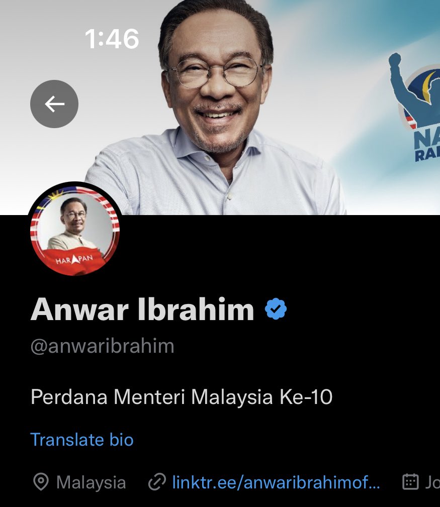 mighvv's tweet photo. Tak tunggu la 5pm, dia terus tukar bio 😂😂 https://t.co/omh2vpQAIX
