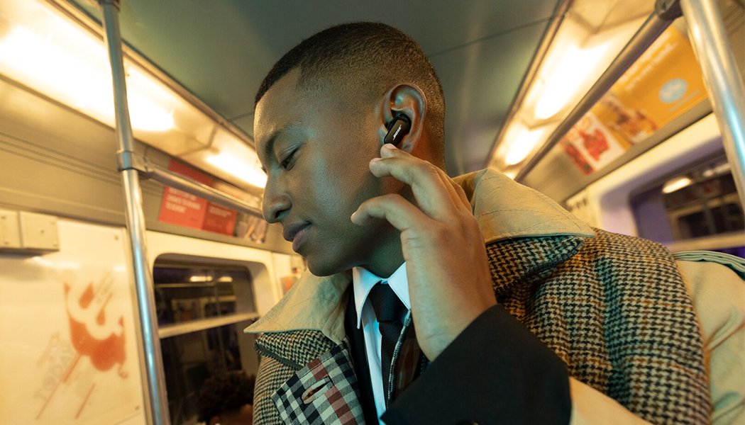 Bose_Japan's tweet photo. ときめきを感じる瞬間     

大切な人への贈り物は、QC Earbuds IIのパーソナライズされたサウンドと、世界最高峰のノイズキャンセリングを。

https://t.co/ysnHFmCxY3

#QuietComfortEarbudsII #QCEII #BoseEarbuds https://t.co/o0d5jAtaFu