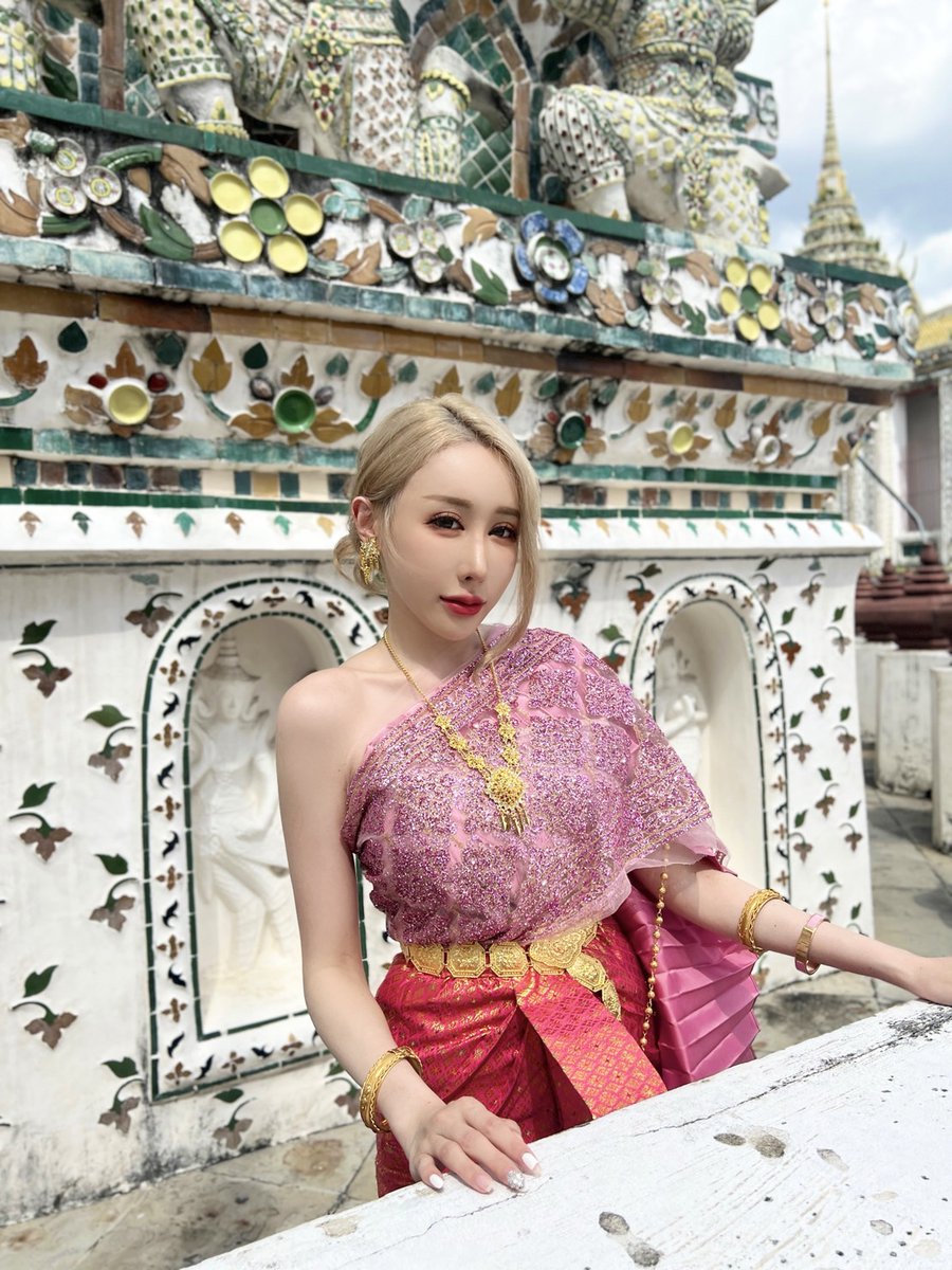 你喜歡泰式奶茶還是台式奶茶呢?
還是....喜歡我?🤎
https://t.co/8u2NUTgwau https://t.co/DwlEYklEDw