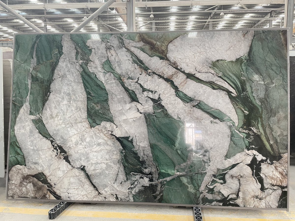 JamesHong89's tweet image. Tiffany Green quartzite