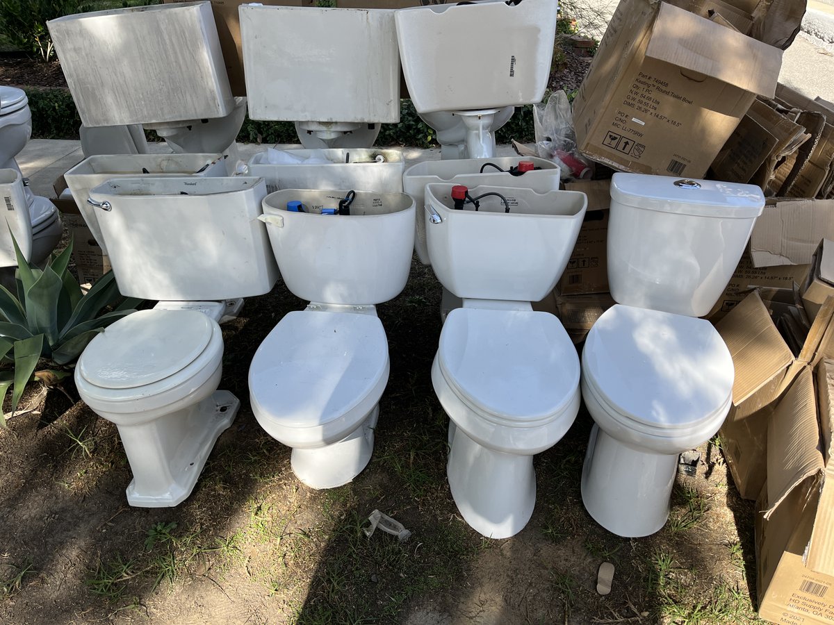 A KISS reunion! All original members!