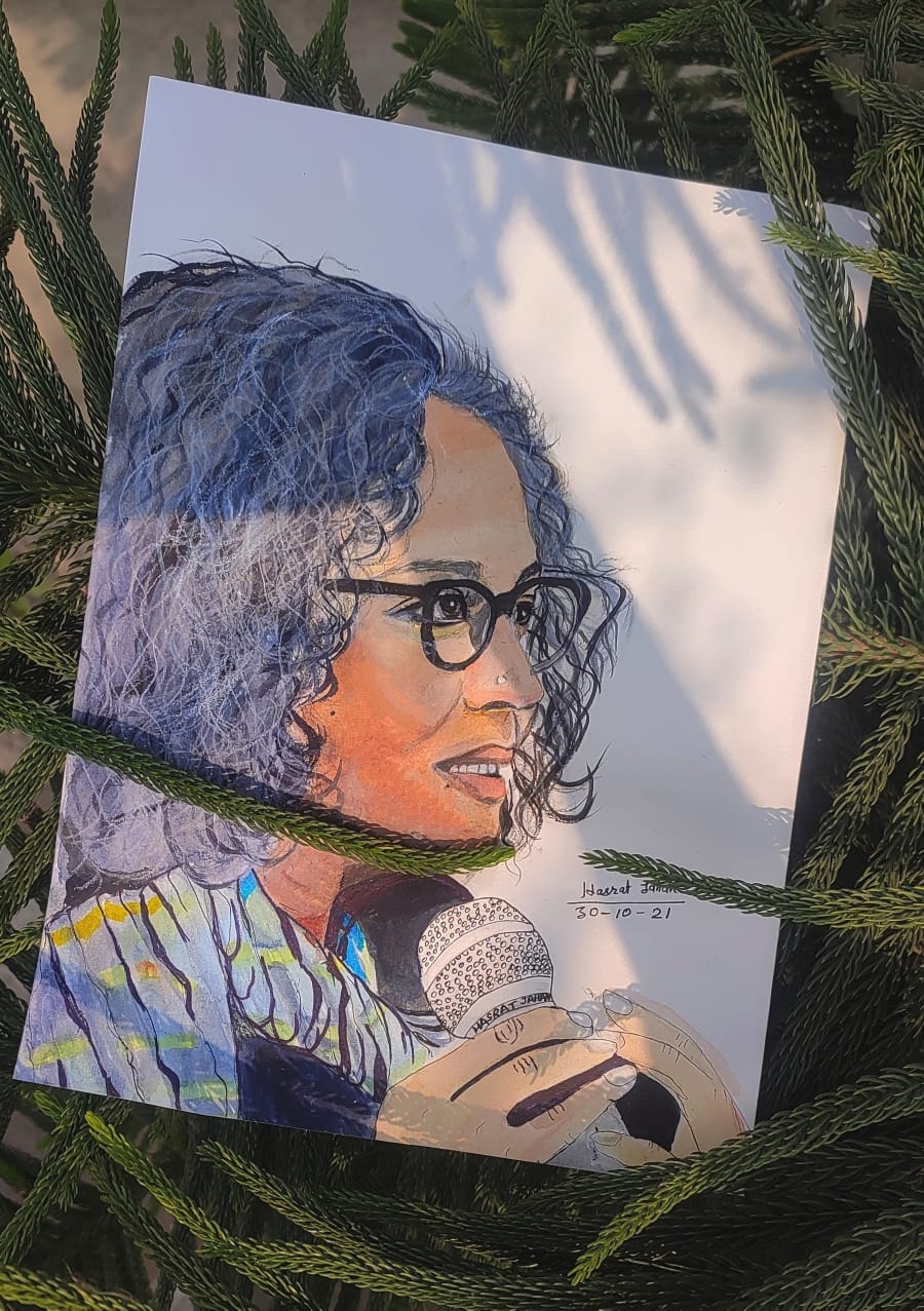 Happy birthday 
Arundhati Roy Ma\am  who believes in the magic and power of words. 