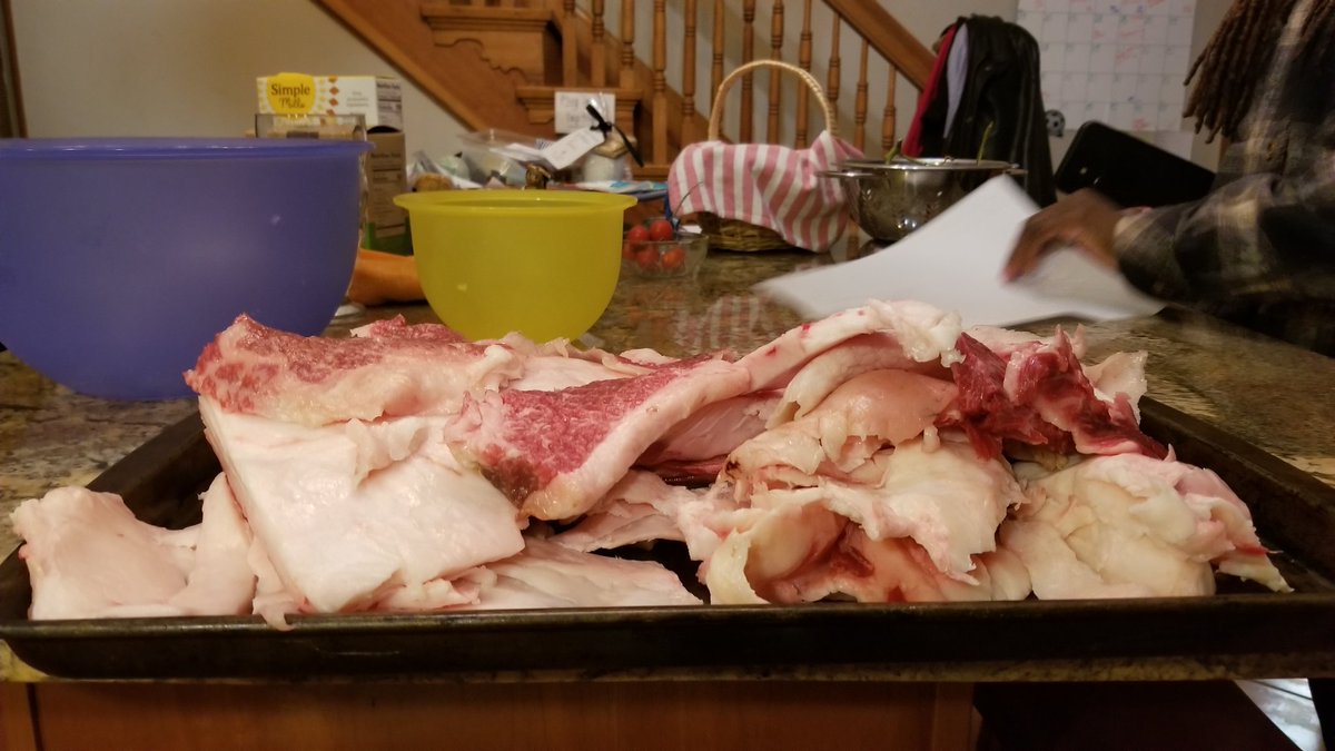 awadagin's tweet photo. 7 lbs of trimmings... https://t.co/V45BOJRU6B