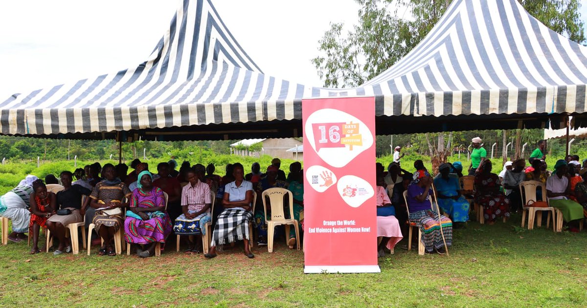 Cometogether_Wi's tweet photo. Thank you @socialprotectke for enlightening our members about Inua Jamii, Presidential Bursaries for the Orphans and Vulnerable Children (OVCs) and how to register groups for those who are not registered. It is amazing to partner with Government in #MakingWidowsMatter https://t.co/BTEFsZXjVe