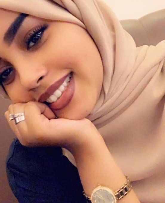 mzh_anyh's tweet photo. صباح  الورد 💙
للذين يتغنىٰ الصباح بجمال طلتهم💙
لأولئك الذين ،
يحملون معهم باقات السعـــــــادة والفرح ،🥰
وَ يوزعونها على قلوب العــابرين💙 ابتسـاماتٍ ،صباح السعادة ،
لـِمن يمرون على أسوار القلوب بـِ هدوء وسلام .
يسسعد،،صباحكم  أحبّتــي☕ https://t.co/kXuLM3qG8a