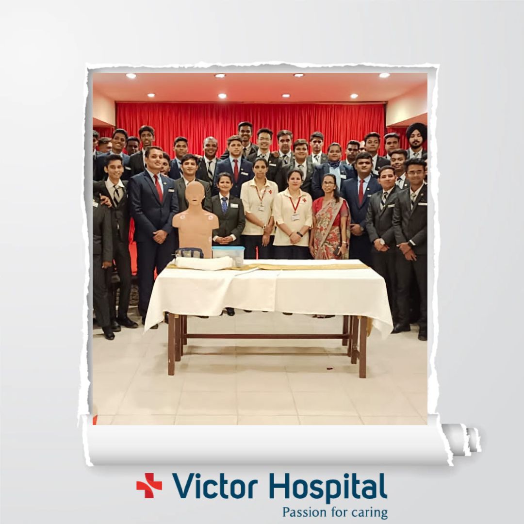 HospitalVictor's tweet photo. Victor Hospital in association with International Institute of Hotel Management (IIHM) conducted a Basic Life Support (BLS) training including Cardiopulmonary Resuscitation (CPR) &amp; Automated External Defibrillators (AED) for the students of IIHM. 

Contact : 88888 84718 https://t.co/YD6ppgubDi