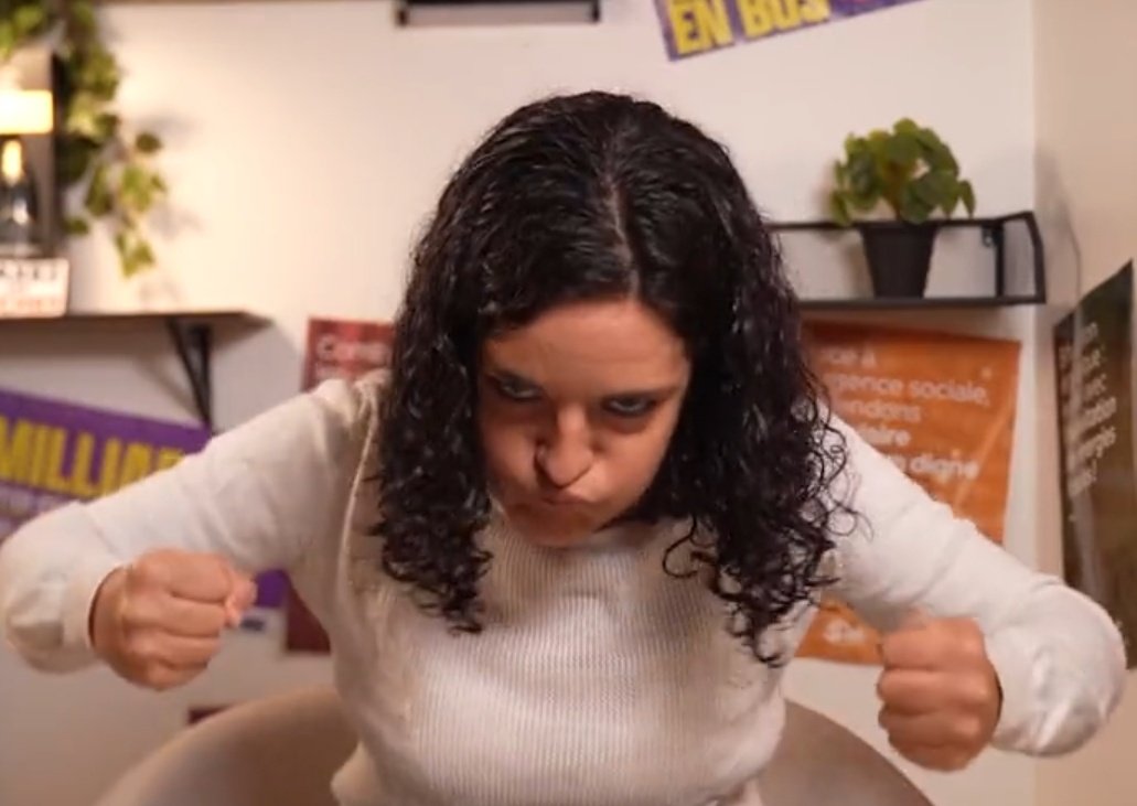 Bonjour à tous!
Sauf aux collabos #RN, #LR, #LFI qui ont voté contre ou se sont abstenus hier au <a href="/Europarl_FR/">Parlement européen en France</a> pour qualifier les milices de #Poutine de terroristes.
Hein, <a href="/ManonAubryFr/">Manon Aubry</a> <a href="/ThierryMARIANI/">Thierry MARIANI</a>
Soutien aux dictatures, droit dans le mur et en klaxonnant!!!