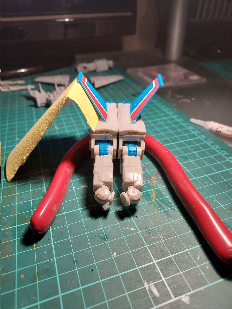 TfCustomizer's tweet image. #transformerstoys #transformersmovie #transformerscollector #transformers_4life #transformerscustoms #transformersart #poweroftheprimes #combinerwars
#blitzwing #transformersbumblee #transformersg1
#transformersg2
#transformerslegacy #citadelpaints