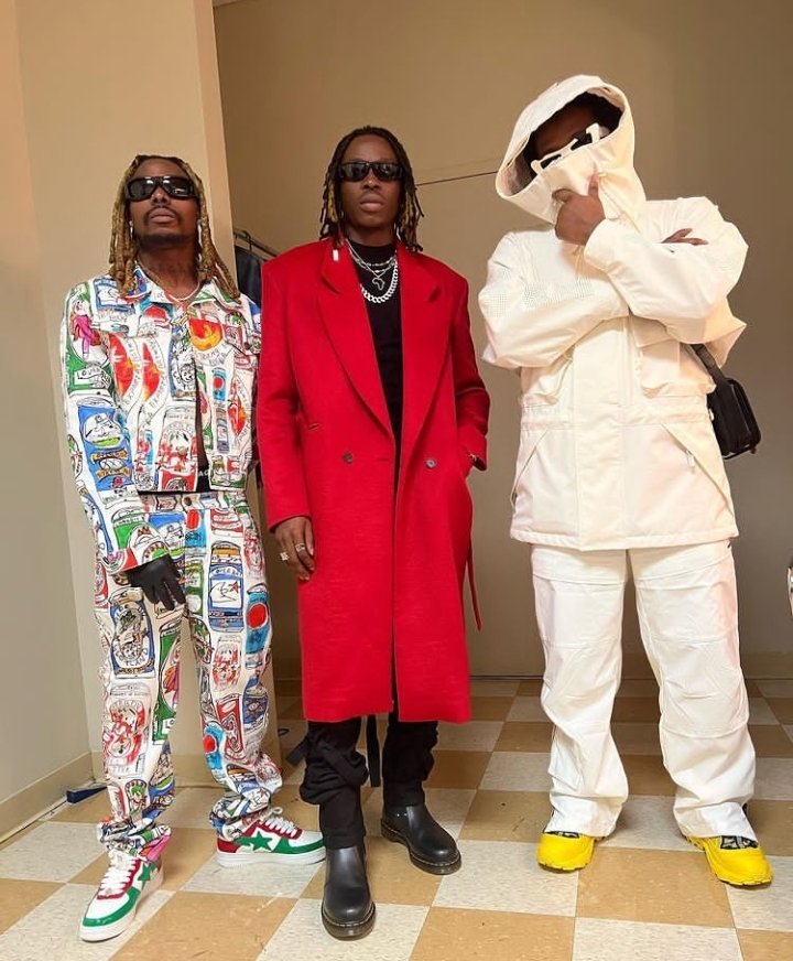 Adex4t's tweet image. Comparing Asake with Fireboy is their new plan to set YBNL up, can't fall for that trick. 

Asake &amp;gt; Fireboy = Yes
Fireboy &amp;gt; Asake = Yes 

9 could be viewed as 6 at times.

Thanks @Olamide for always giving us quality Artistes.

One bond, one love ❤️