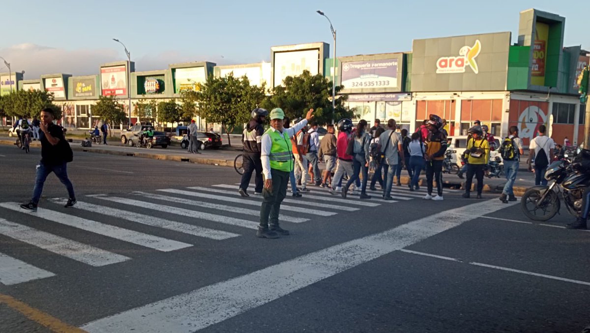 Secretar a De Tr nsito De Barranquilla On Twitter Buenos D as secretar-a-de-tr-nsito-de-barranquilla-on-twitter-buenos-d-as