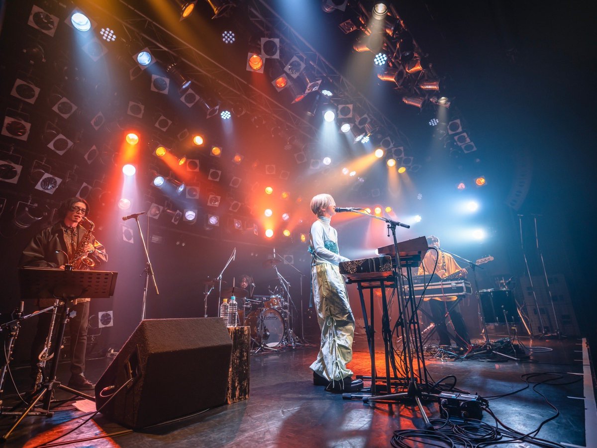 Qaijff's tweet image. 2022.11.22
at名古屋大須E.L.L.

10th Anniversary one-man live
“#調律のされていないピアノみたいに”

#Qaijff #Qaijff10周年

📸by @muu_asherads