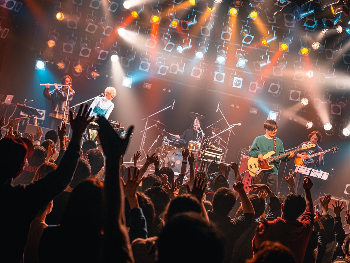 Qaijff's tweet image. 2022.11.22
at名古屋大須E.L.L.

10th Anniversary one-man live
“#調律のされていないピアノみたいに”

#Qaijff #Qaijff10周年

📸by @muu_asherads