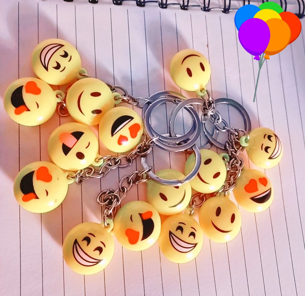 itsKhushii's tweet photo. ٹویٹر نے smiles کا اتنا عادی بنا دیا ہے کے
اب وجہ بے وجہ مسکرانا پڑتا ہے
#Ownclick🎈 https://t.co/WzbrKYEXaN