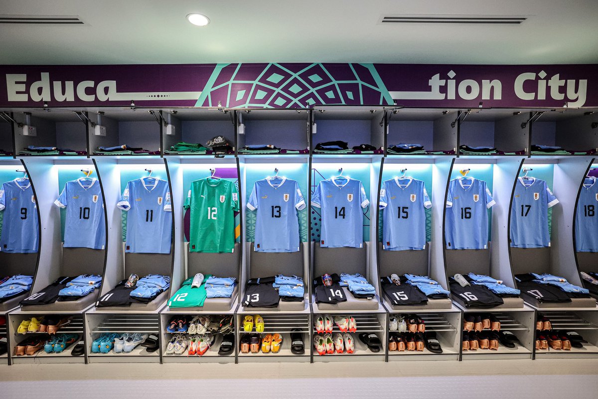 Selecciรณn Uruguaya on X: ๐บ๐พ ยก๐๐๐ ๐
๐๐๐๐ผ ๐๐๐๐๐๐ผ๐! ยกDebuta #LaCeleste en la @FIFAWorldCup! ๐ @theKFA ๐ 16h (QAT) 10h (UY) #ElEquipoQueNosUne / X