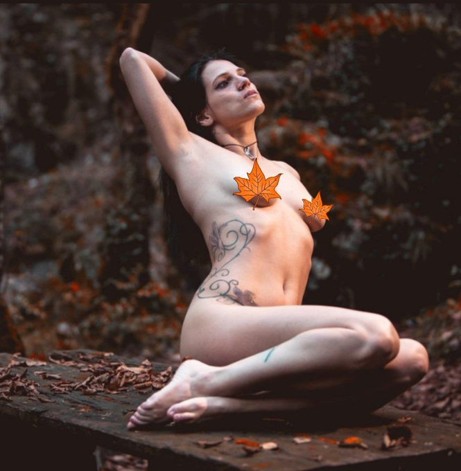 Ho trovato un tavolo da picnic.. I found a picnic table...  https://t.co/mPjaOHZ3sd🔞NSFW https://t.co/Ip62R3e4Og💖FREE  #model<a href="/tag/model"class="tags"><span>#model</span></a><a href="/tag/photography"class="tags"><span>#photography</span></a><a href="/tag/portrait"class="tags"><span>#portrait</span></a><a href="/tag/nude"class="tags"><span>#nude</span></a><a href="/tag/artistic"class="tags"><span>#artistic</span></a>