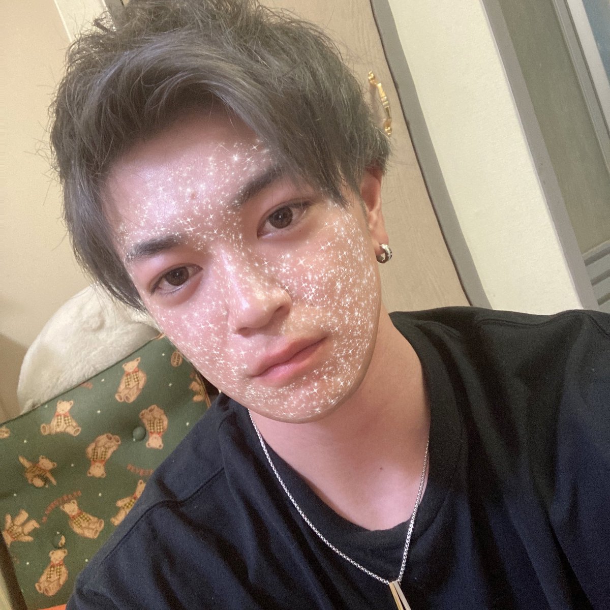 tiroru0215's tweet photo. 友達くれ

#美男美女と繋がりたい #美男美女さんと繋がりたい #自発ください #雰囲気嫌いじゃないよって人いいね #1mmでもいいなと思ったらいいね #いいね返し
#いいねかRTで気になった人フォローする #暇人 https://t.co/E0AAT4T87r