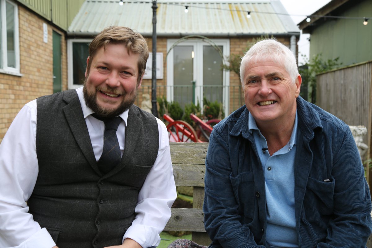 The Celebrity Yorkshire Auction House continues tonight😍 This week <a href="/angusashworth/">Angus Ashworth</a> helps <a href="/HelenSkelton/">Helen Skelton</a> and Nick Hancock declutter their homes and make a profit at auction💰

👉Watch it tonight at 9PM on <a href="/reallychannel/">Really Channel</a>