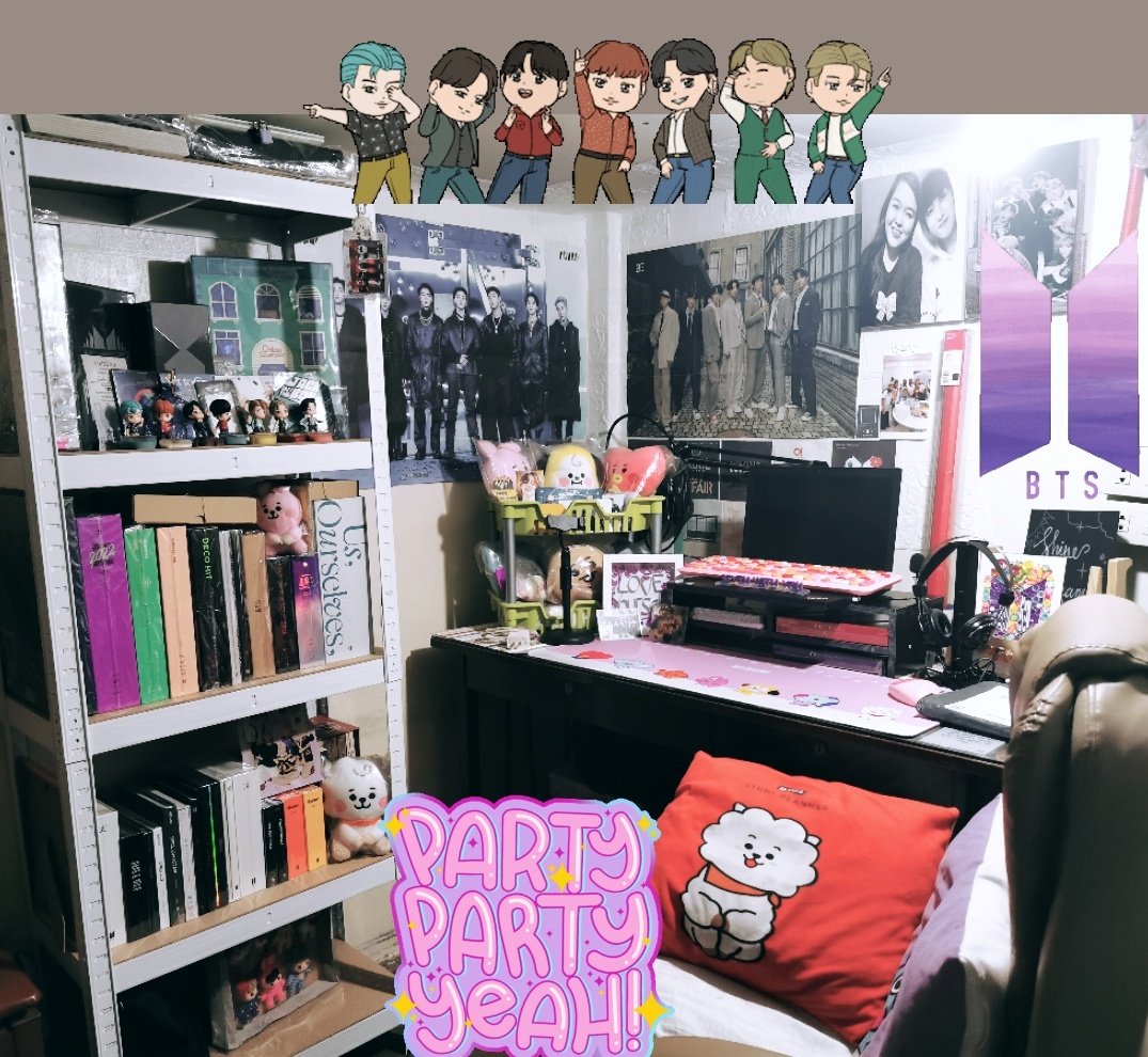 nthr_m_'s tweet photo. Army corner 💜✨
My humble collection. 1 year as an Army 🥰✨
Ang mahal ng therapy, buti may BTS! ❤️ ❤️ ❤️
#BTSSavedMe #BTS_twt #BTSARMY https://t.co/4JzW2wNzuJ