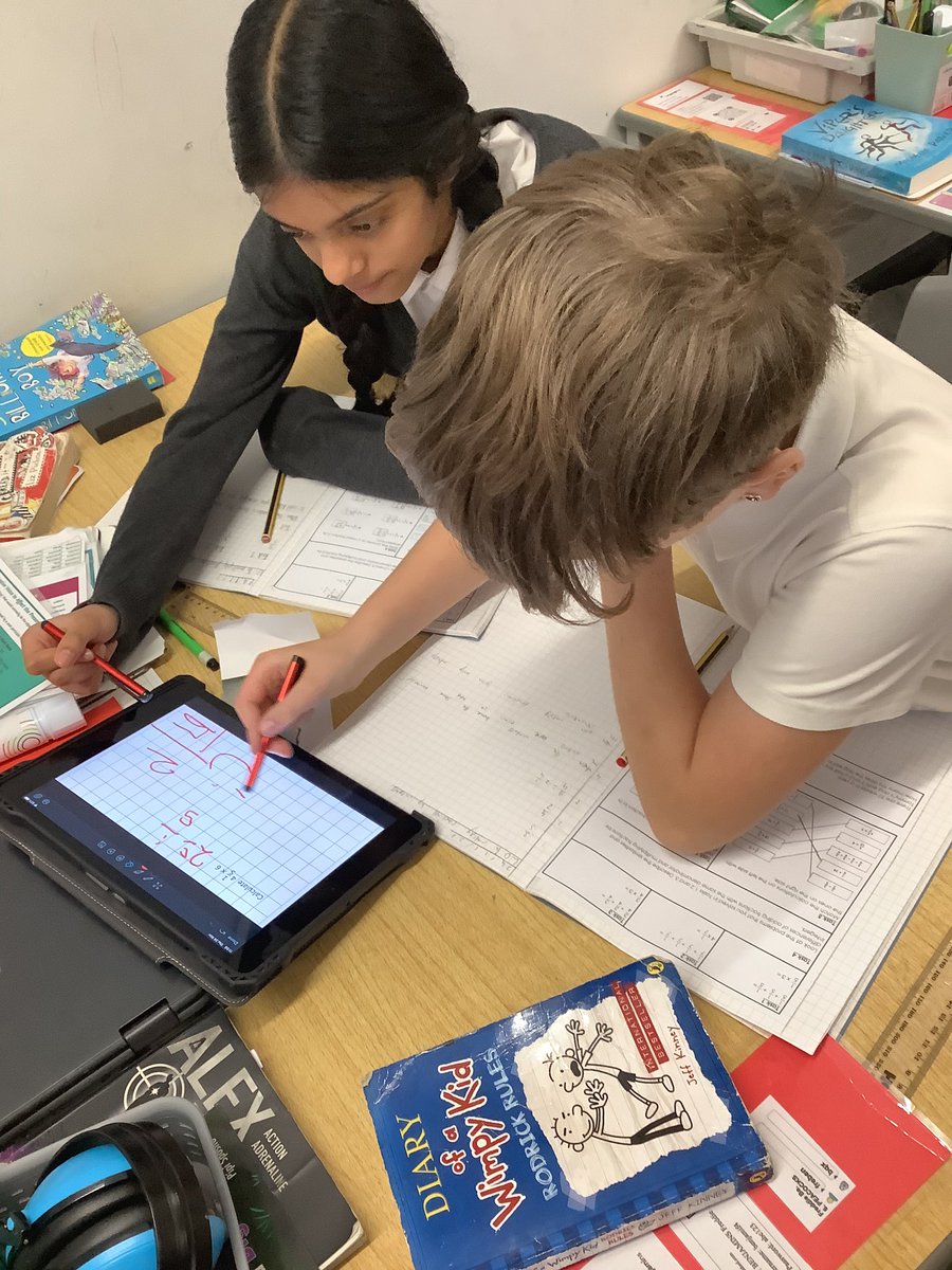 knockhally6's tweet photo. We used the iPads this morning to work through problems in pairs. It was also a lot easier to write with our new stylus pens, https://t.co/Az41wbsWeG