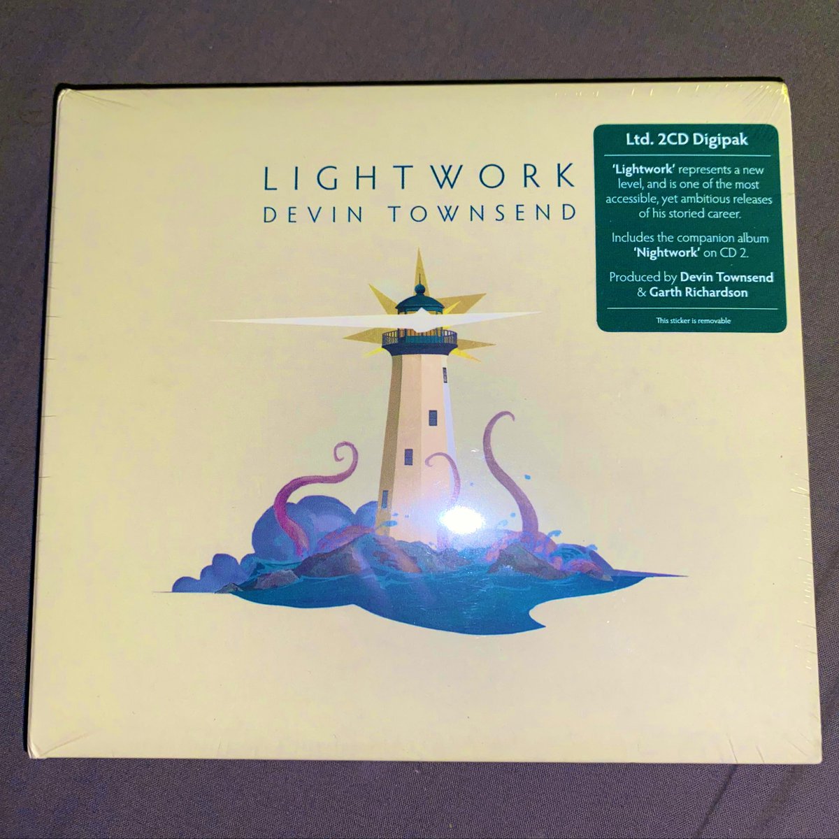 JayMorganVox's tweet photo. It has arrived 🖤 🌚https://t.co/LqpgnQ3pMW 🌝💥#devintownsend #devintownsendproject #devintownsendband #lightwork #nightwork #newalbum #newreleases #progressivemetal #progmetal #wallofsound https://t.co/Qffv79nja6