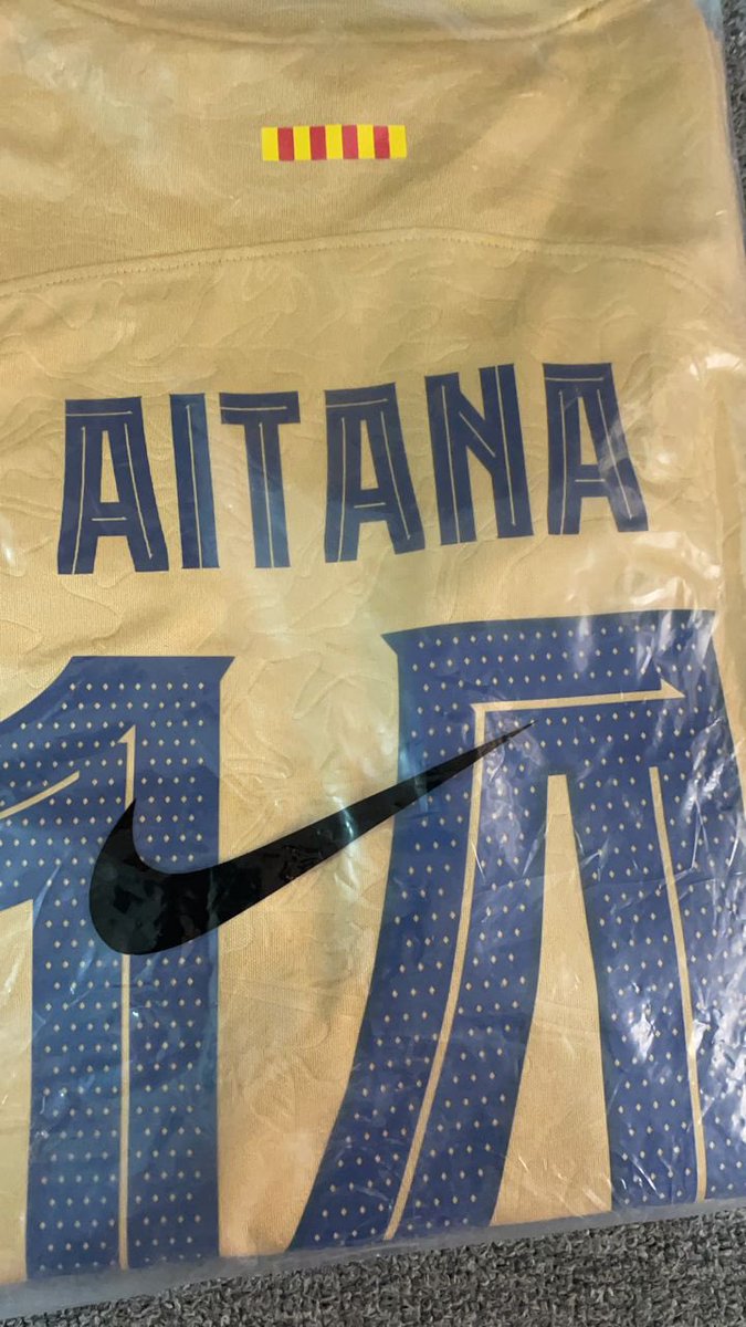 barcaisprime's tweet photo. ¡Tenemos SORTEO! 🔵🔴

Si Aitana marca ante el Bayern Munich en el Camp Nou, sorteamos su camiseta entre todos los que den RT a este tweet y sigan a @RopaDeportivaX1 y @Sempre_Cules 

GANADOR/A el día 3 de diciembre ✈️ https://t.co/uMYjdBL5Ww