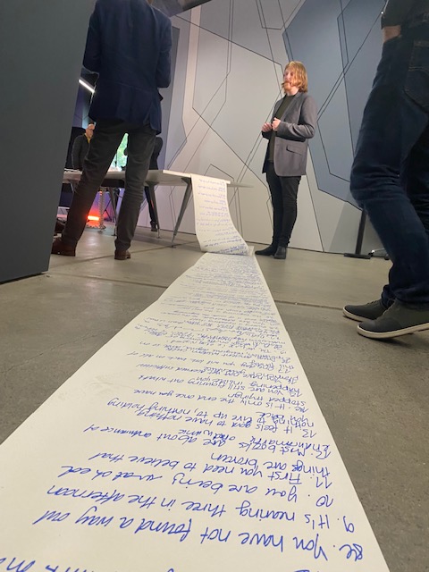 MonashInfotech's tweet image. We&apos;re here at the @sensilab_monash group show! We&apos;ve seen everything today from machine embroidery of generative algorithms, writing robots to a musical dog. If you are at our Caulfield campus this is an event you must see! Head over to Building G.
#MonashInfoTech #SensiLabMonash