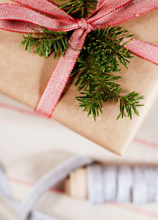 GOOD SPIRIT FRIDAY TEKEE HYVÄÄ
Jo vuodesta 2017 saakka yrityksen myymälöissä, outletissa, Store &amp; Studiossa ja verkkokaupassa vietetään Good Spirit Fridayta. Lahjoitamme taas 20% ostoista osan tänäkin vuonna Hyvä Joulumieli –keräykseen.
<a href="/MLL_fi/">Mannerheimin Lastensuojeluliitto</a> <a href="/PunainenRisti/">Suomen Punainen Risti</a> <a href="/Yleisradio/">Yleisradio</a>