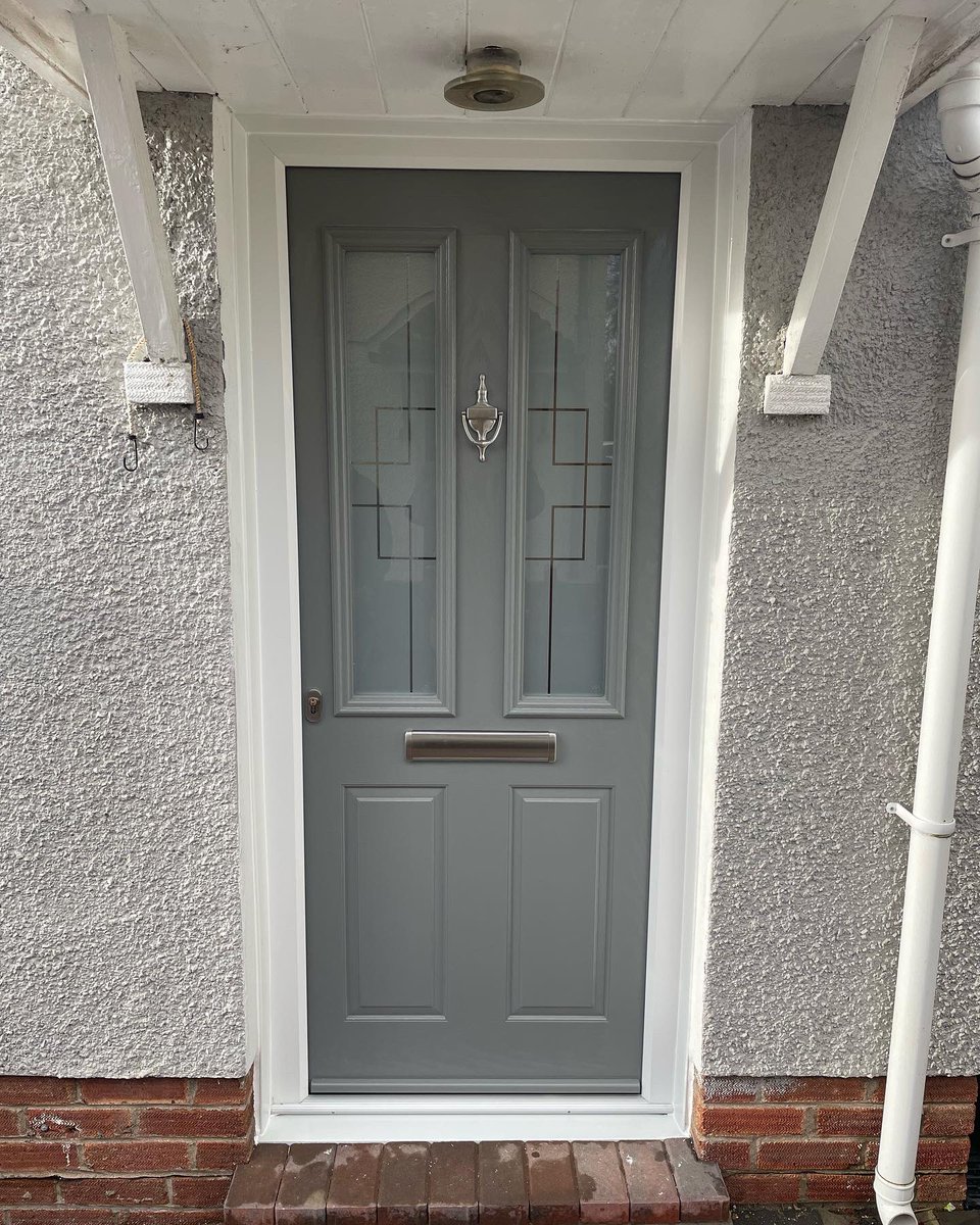 CelticWindows's tweet photo. Another @HurstDoors front door upgrade in Rhiwbina, Cardiff yesterday 😍 #Compositedoor #compositedoors #homeinspo #hurstdoors #homeimprovements #doors https://t.co/afy3xBQdRF