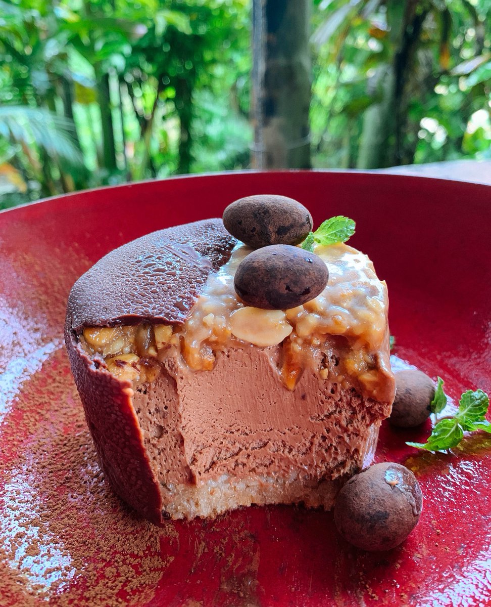 mykaifiji's tweet photo. You can’t buy me LOVE ❤️ but you can always buy me dessert 😁
#awesomefiji #discoverfiji #fiji #fijidessert #fijigastropub #fijiislands #fijilife #fijiliving #fijinow #fijisopen #fijisweets #fijitourism #kanuexperience #kanufiji #kanugastropub #nadi #onlyatkanu #suva https://t.co/BA0tIrw2H2