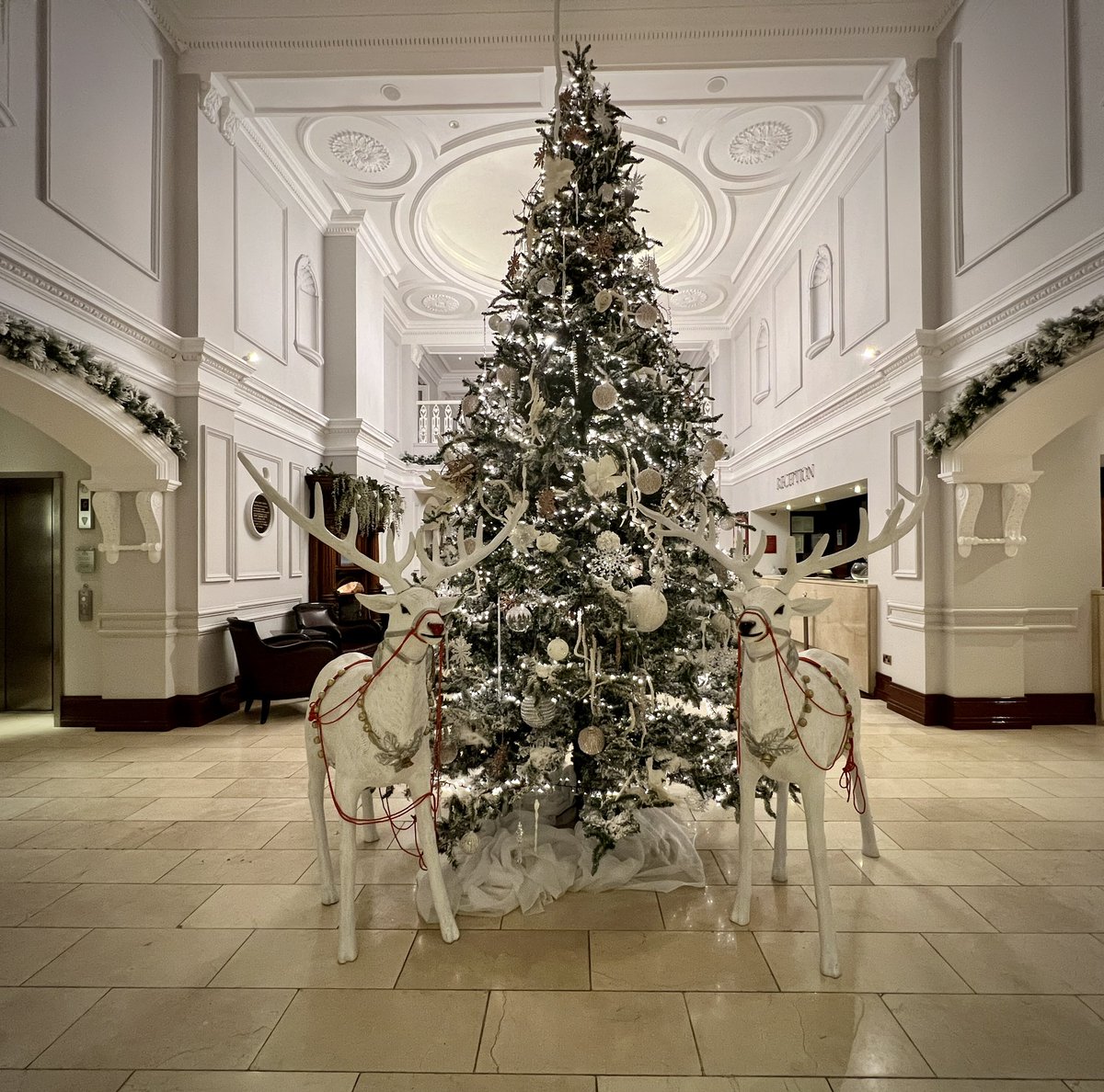 Guess the hotel? Slightly spooky and Christmassy start to the day. It’s on the island of Ireland. #LoveIreland