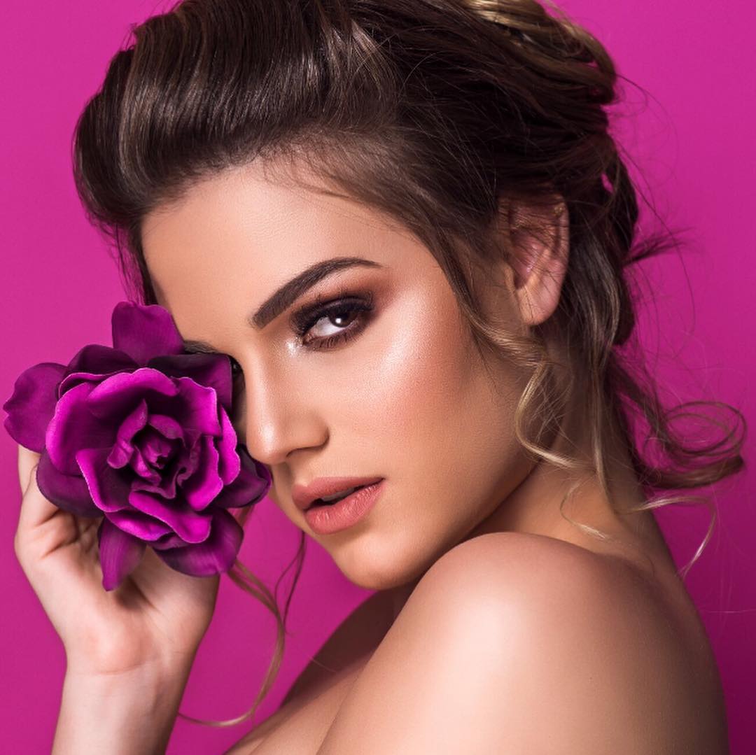 xelebofficial's tweet photo. [ROAD TO MISS CHARM 2023] 
Aniele Rockenbach -  Miss Charm Paraguay 2023 
#SharewithCharm #MISSCHARM 
#Vietnam #HostCountry #BeautyPageant
#MissCharmxBlockchain
#MissCharmInternationalOrganization
#XITA #MrAT #HaThamTien #ricardopatraca #Metahub #BingX #Fizen #Maserati https://t.co/ca3ai9oAqW