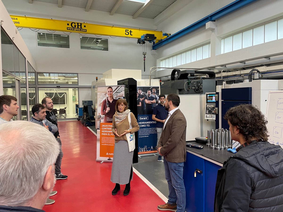 🤖  El futuro está más cerca de lo que imaginamos... 🦾
Compartimos con vosotros las fotos del evento dedicado a la automatización de la producción, preparado en colaboración con el IMH Campus en sus instalaciones en Elgoibar (Gipuzkoa). Descubre más en : fal.cn/3tSrP