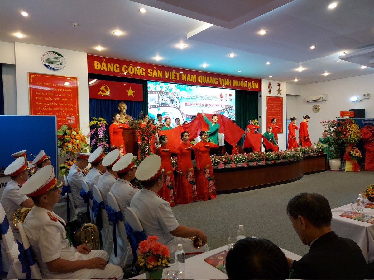 Hospital for Tropical Diseases, Ho Chi Minh city, celebrating 160 years. Vietnam's oldest Hospital and one of the largest infectious diseases Hospitals in the world. Host and key partner for @OUCRU_Programme A privilege to share the last 31 years together.