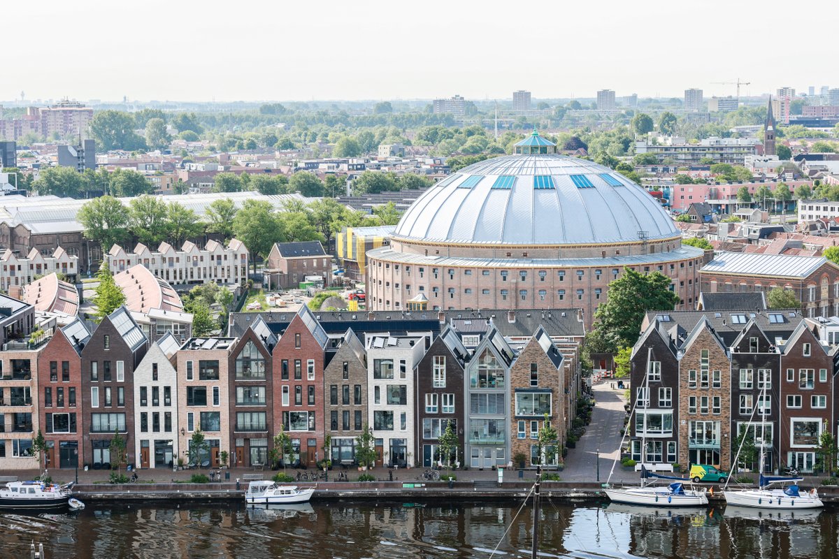 De Koepel is winnaar van de Haarlemse Lieven de Key Penning 2022 én de publieksprijs! We zijn super trots dat aan De Koepel deze twee mooie onderscheidingen zijn toegekend. 
#LievenDeKeyPenning #gemeentehaarlem #DeKoepel #haarlem