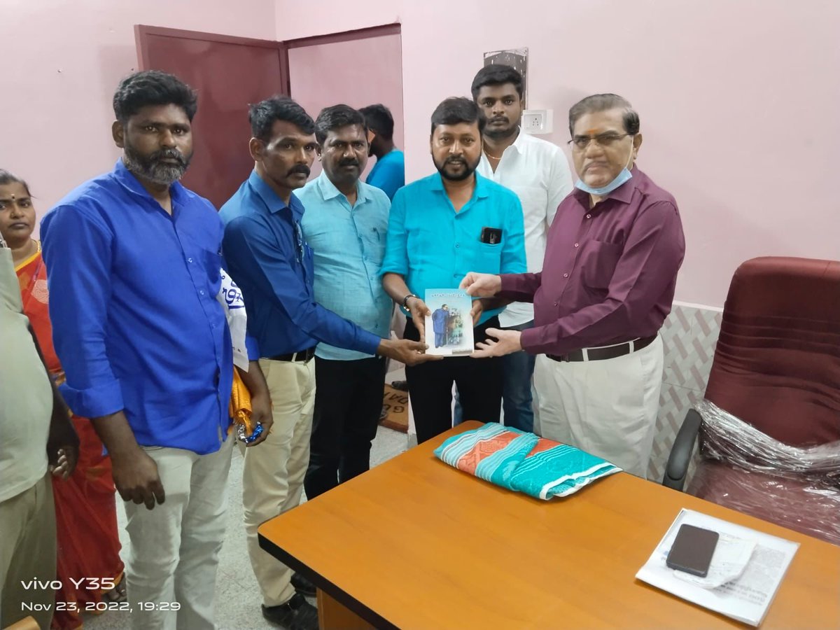 athitamizhar's tweet photo. நெல்லையில் தமிழ்நாடு துப்புரவுப் பணியாளர் கமிஷனின் துணை தலைவர் கோவிந்தராஜ் அவர்களை ஆதித்தமிழர்கட்சி தலைவர் கு ஜக்கையன் அவர்கள் சந்தித்து வாழ்த்துக்கள் தெரிவித்தார் https://t.co/ifwnewMp7Q