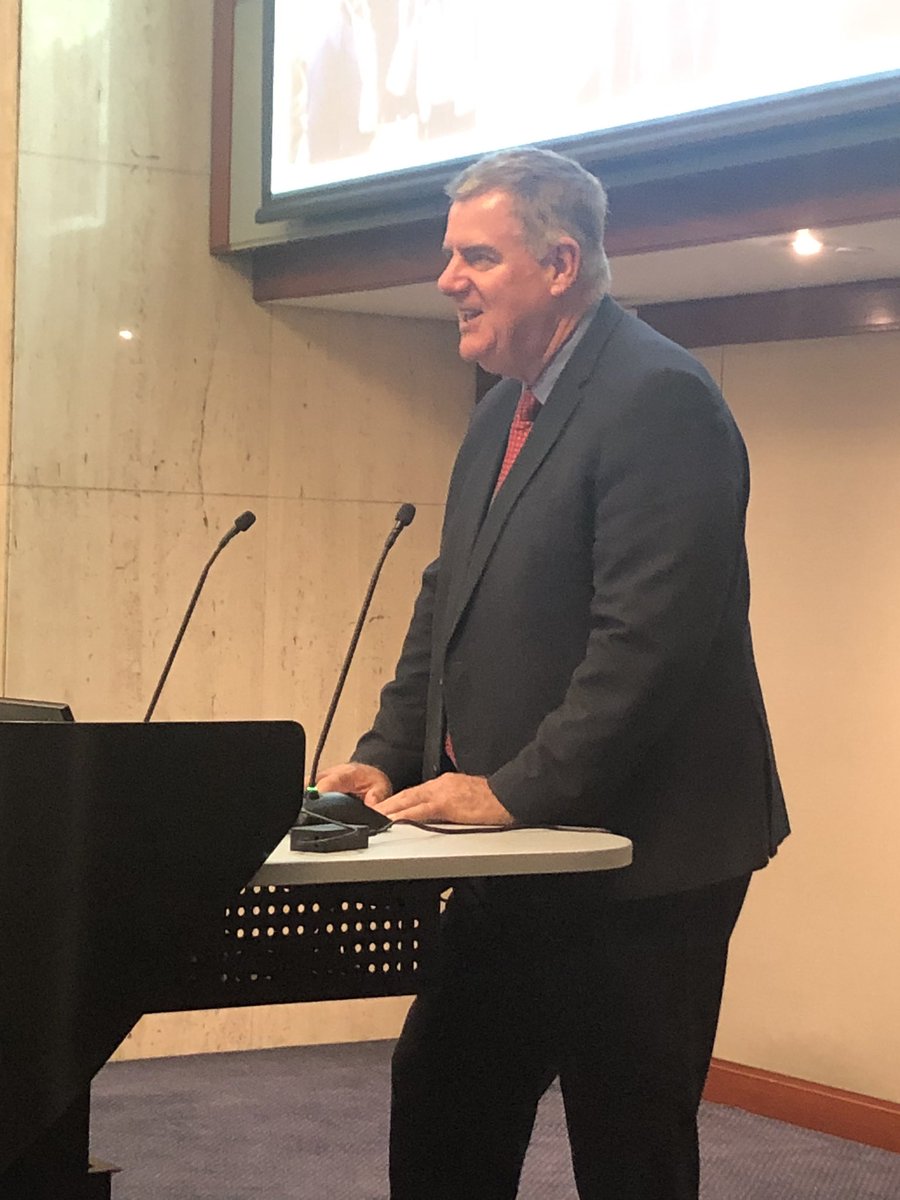 MarkFurnerMP's tweet photo. Organisations like @growcom provide an important voice for Queensland’s horticulture industry. Fantastic to host them at Parliament House this evening to acknowledge years of achievement and opportunity for the future #qldag #qldjobs #eatqld @QldFarmers https://t.co/zMVMWw8WTJ