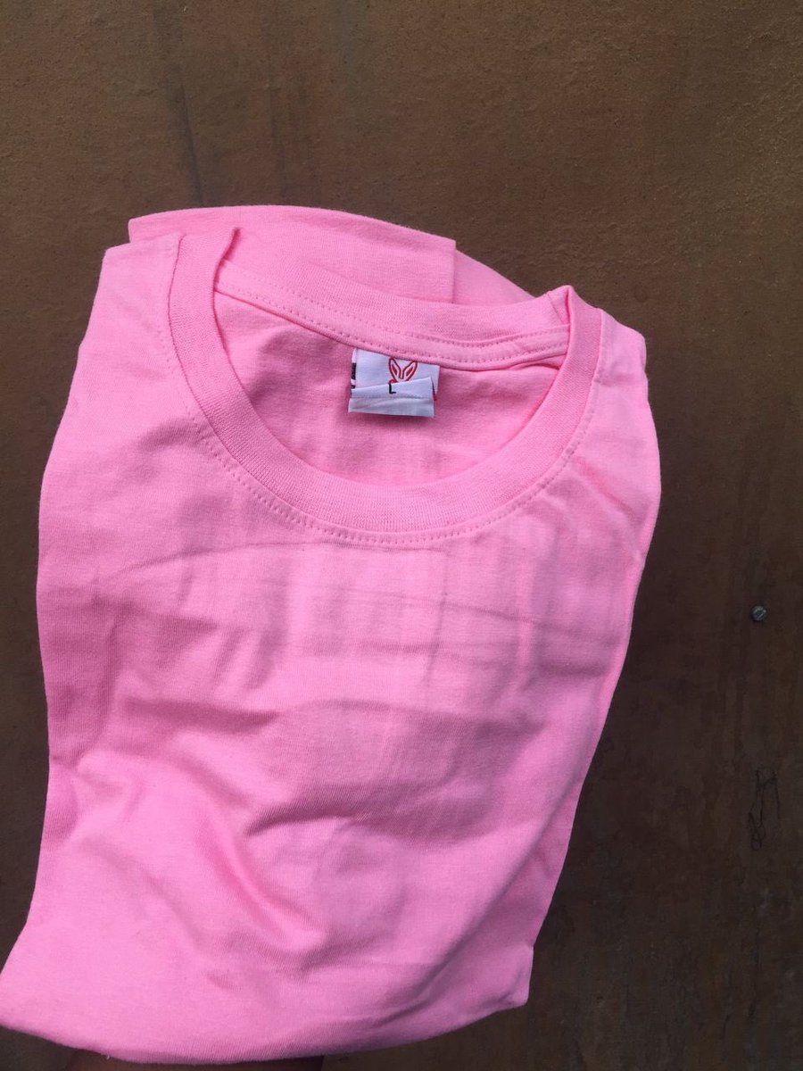 Makiscollection's tweet photo. Plain tees  : 2800NG

💯% cotton 

Long lasting fabric 

Sizes : L/M/XL/XXL

Pls kindly retweet 🙏🏾

https://t.co/RB25JN8ZNI https://t.co/RFOxzliZVC