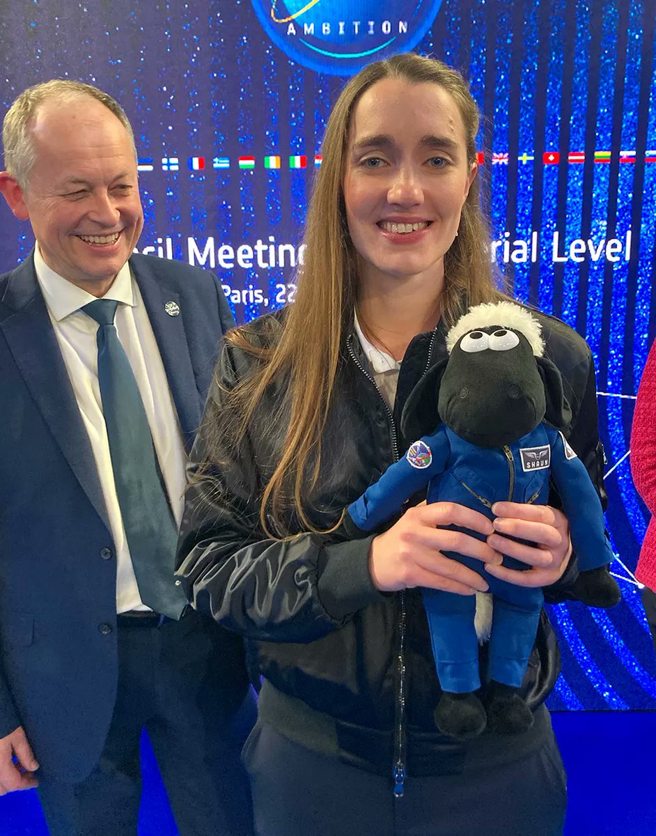 spacecentre's tweet photo. Things we love to see! 

The first British @esa astronaut @astro_timpeake and the first British female @esa career astronaut Rosemary Coogan with a @shaunthesheep plush. https://t.co/Jl6cw8BMO1