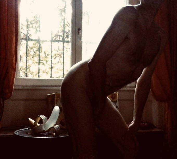 3 pic. ?Ti piace il mio #culo? ?
?Do u like my #ass? ?

? https://t.co/SiB7NFjSNg ?
? https://t.co/3C9sVa1jPP