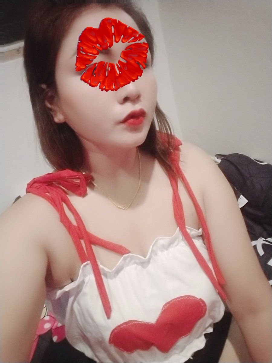 NumFon51525814's tweet photo. เหงาจัง ทักได้นะ #รับงานเกาะสมุย# https://t.co/mOaU3CQPl9