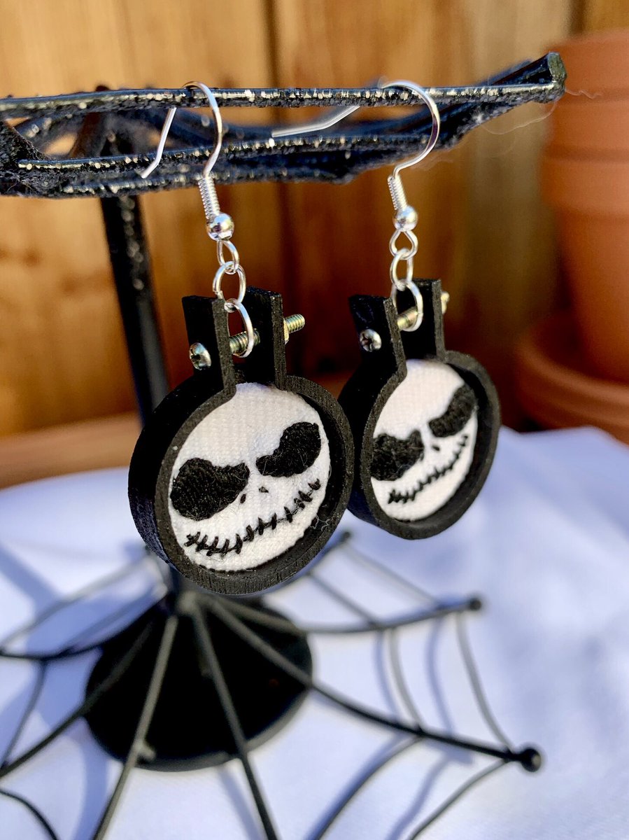 Scullys_Stuff's tweet photo. @sincerelyivy Hi! We’re having a sale until December 1st all our shop will be 20% off! And all of our Disney Inspired Collection donates towards a charity for queer Floridians! 

Also check out our sister shop @eartoearsmiles 

https://t.co/hlxFZSyMsI https://t.co/nfraTnCS4D