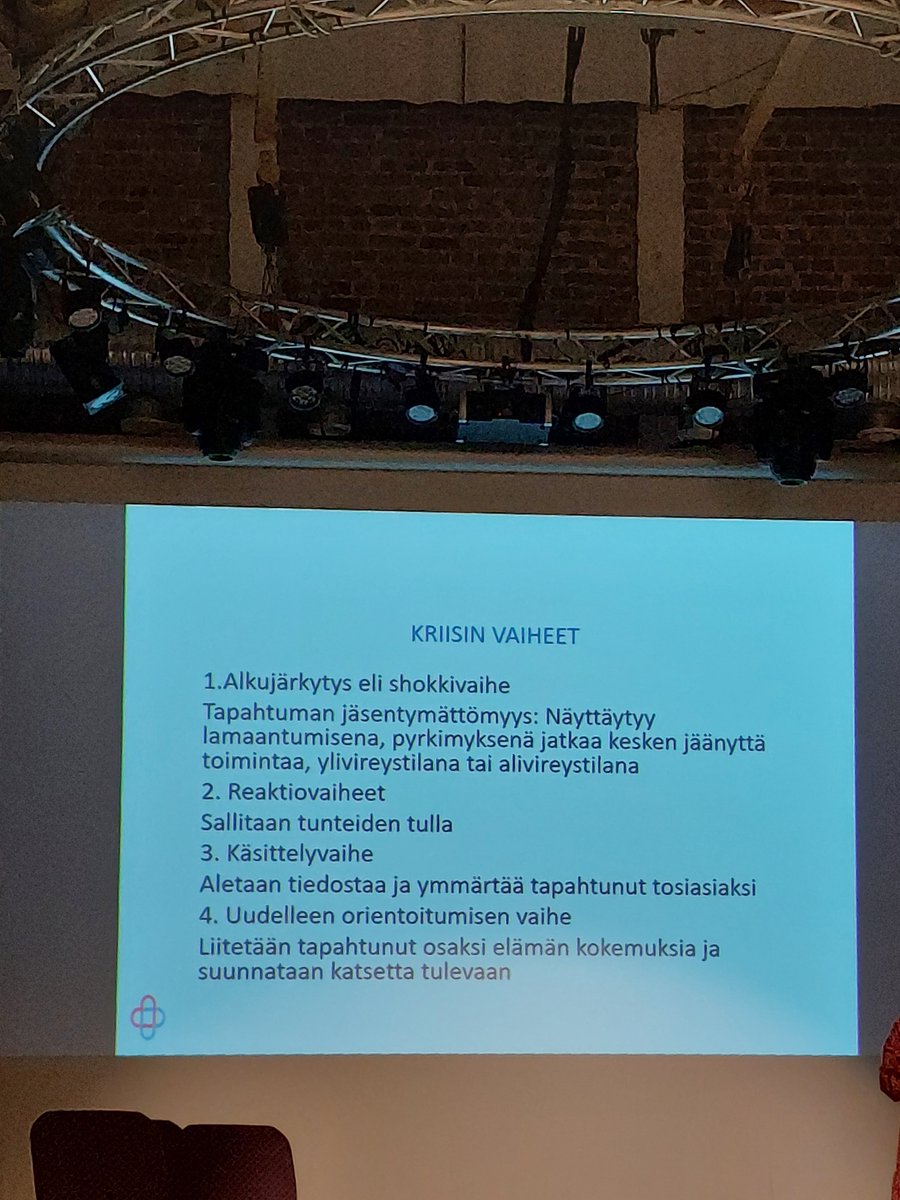 MarjaKoivisto8's tweet photo. Yhdessä mielessä-hanke; Kohtaajana kriisitilanteessa-koulutus👍🏻 Tärkeää asiaa kriisistä selviytymisestä ja kriisissä olevan ihmisen kohtaamisesta! Tärkeää olla läsnä ja kuulla! https://t.co/6RxPQl4Fhm
