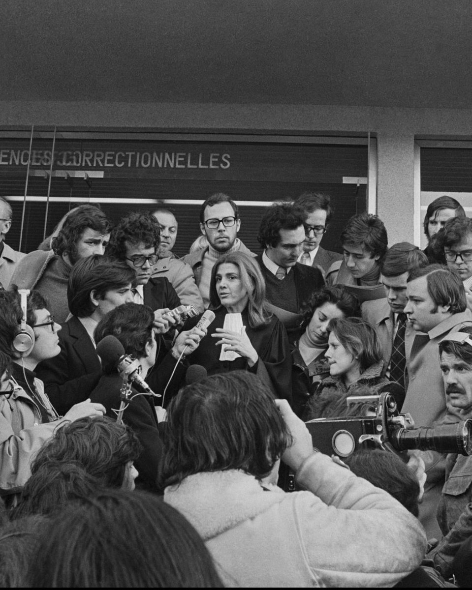 rachelflore's tweet image. La génération de Gisèle Halimi et Simone Veil s’est battue pour le droit à l’interruption volontaire de grossesse. 

La responsabilité de notre génération est de le sanctuariser en l’inscrivant dans la Constitution française.