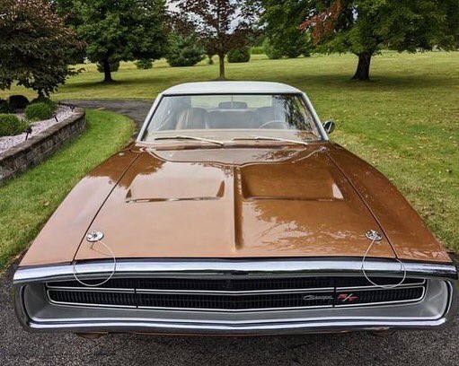 TorqueAmerican's tweet photo. It’s a BEAST!! 😀
1970 Charger R/T 👍
#torqueamerican 
#dodgecharger 
#2ndgencharger 
#1970charger 
#mopar
#moparnation 
#musclecar 
#musclecars 
#classiccars 
#americanclassiccars https://t.co/5I81h4D7T7