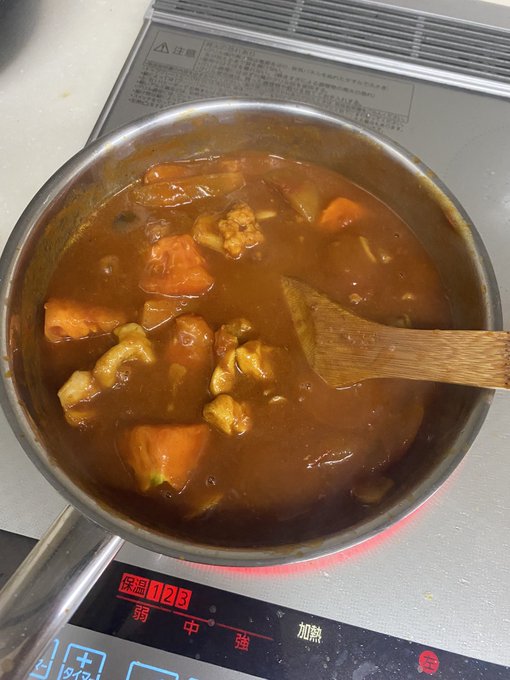 トマトカレー作る 