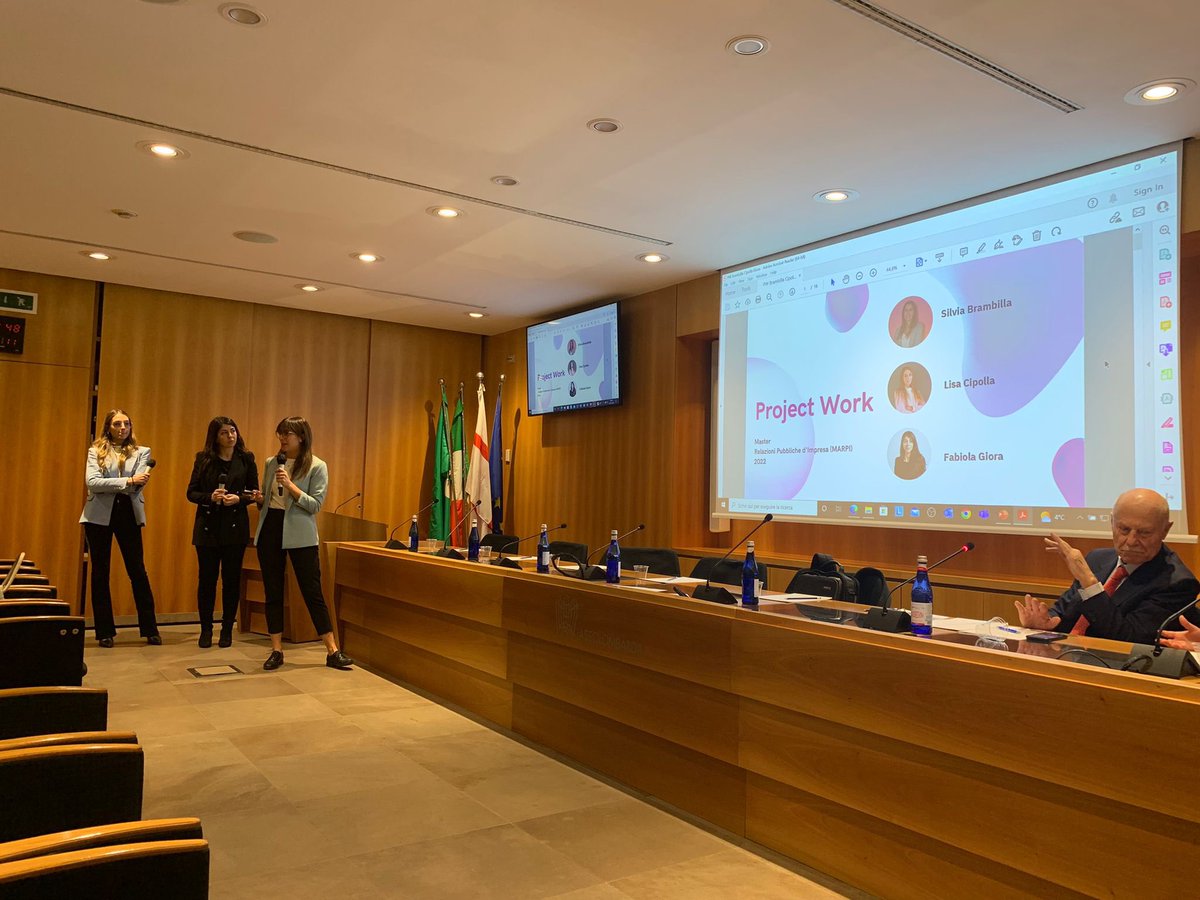 ExecutiveMARPI's tweet photo. #Metaverso e strategie di comunicazione per il lancio di un nuovo prodotto in un ambiente digitale così innovativo e complesso: interessante presentazione di Fabiola Giora, Lisa Cipolla e Silvia Brambilla al #MARPI #GraduationDay https://t.co/j1zLepD10c