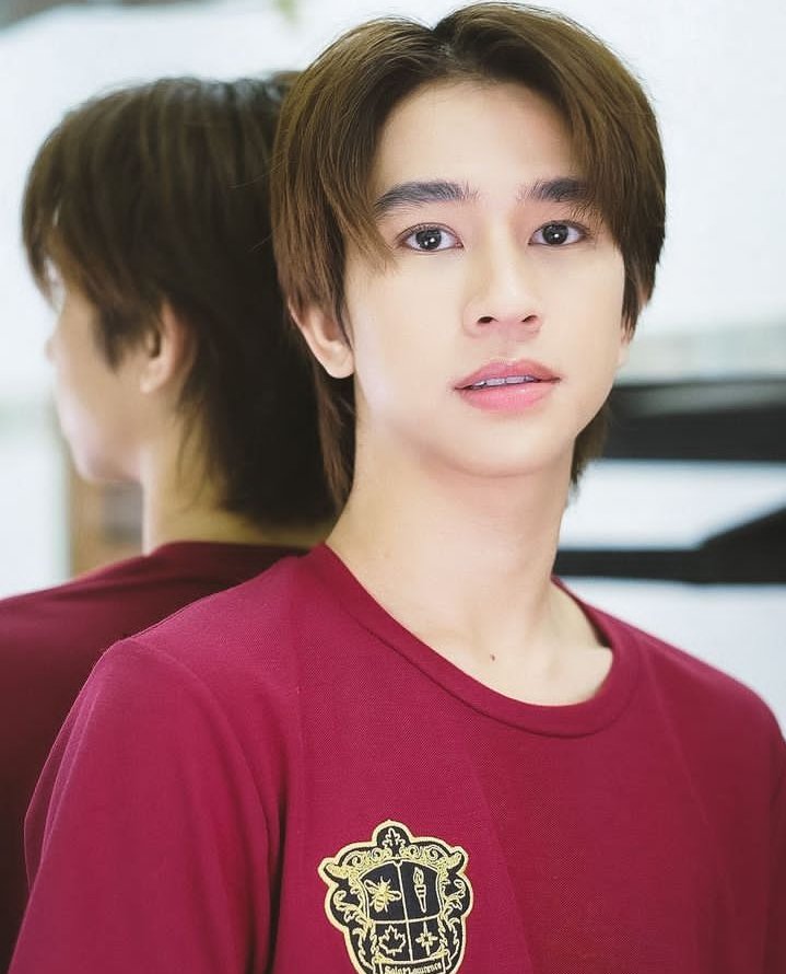 lovvefluke's tweet photo. waaaaahhh what a handsome man ~ ❤️ 

#fluke_natouch https://t.co/NJRaz4ZcgJ