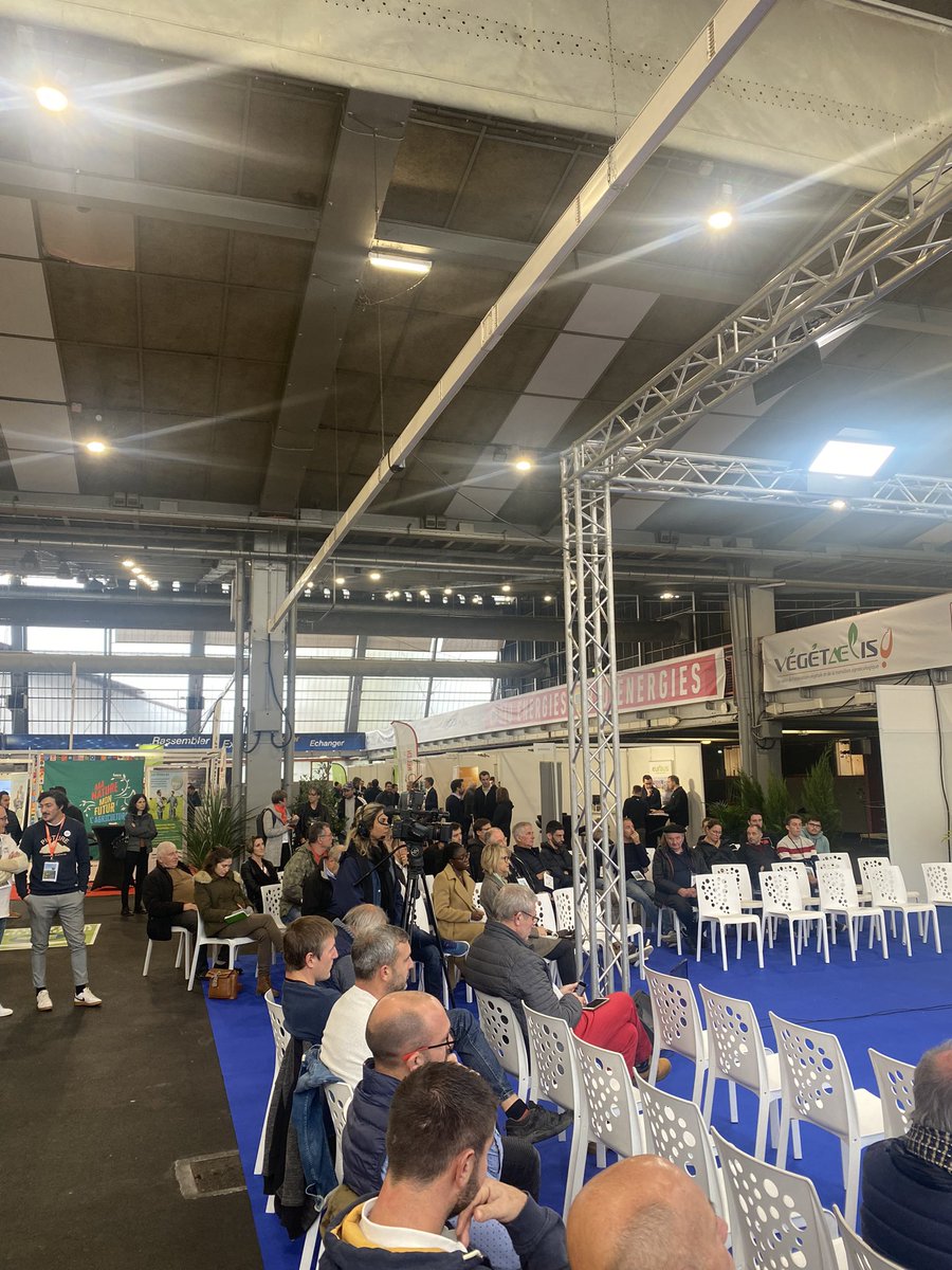 Le salon <a href="/vegetaelis/">Végétaelis</a> est ouvert !

1er Salon Pro. sur l’Innovation végétale et Transition Agroécologique 

À Pau aujourd’hui et demain 

🎤 #conférences et #tablesrondes

🚜Des espaces d'exposition

#vegetaelis #transitionagoecologique  #agriculture #PAU
