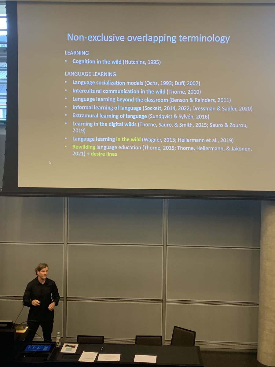 From Cognition in Wild by Edwin Hutchins to so many key studies about learning in the wild and rewilding for L2 learning and teaching ⁦<a href="/Linguanum_eu/">Lingu@num</a>⁩ #digitalwild