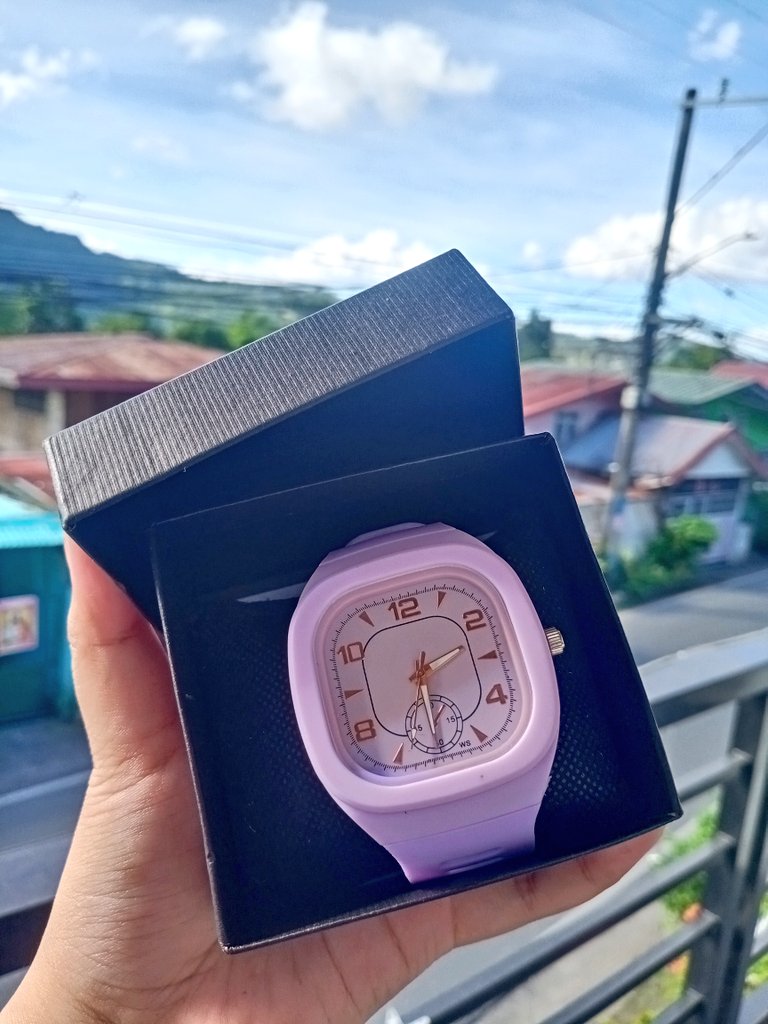 _bngtxt's tweet photo. ˚⊹✧#ellyCARTMAILS✧⊹˚
My boyfriend is so cute. He bought this for me because he knows that I love purple and because of Bangtan color. 💜💜💜 https://t.co/vZAm8n4M2x